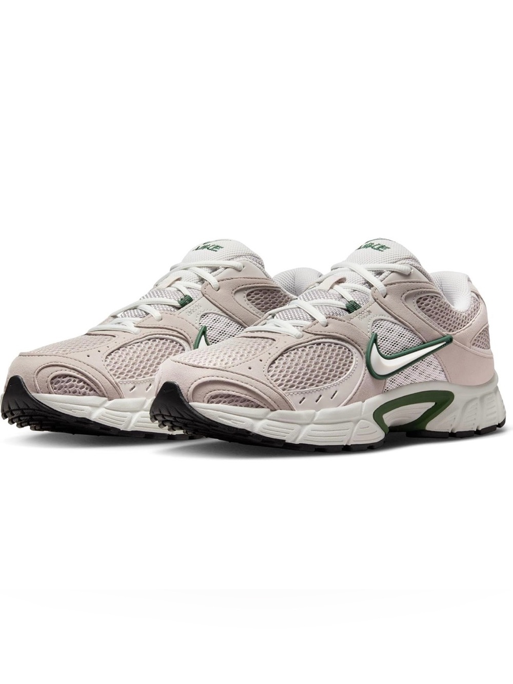 Nike V5 RNR runners
